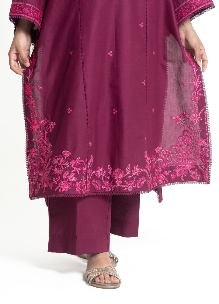 Zyna Lux Women RTW Embroidered Lawn 3 Piece Suit IVARA Casual Collection