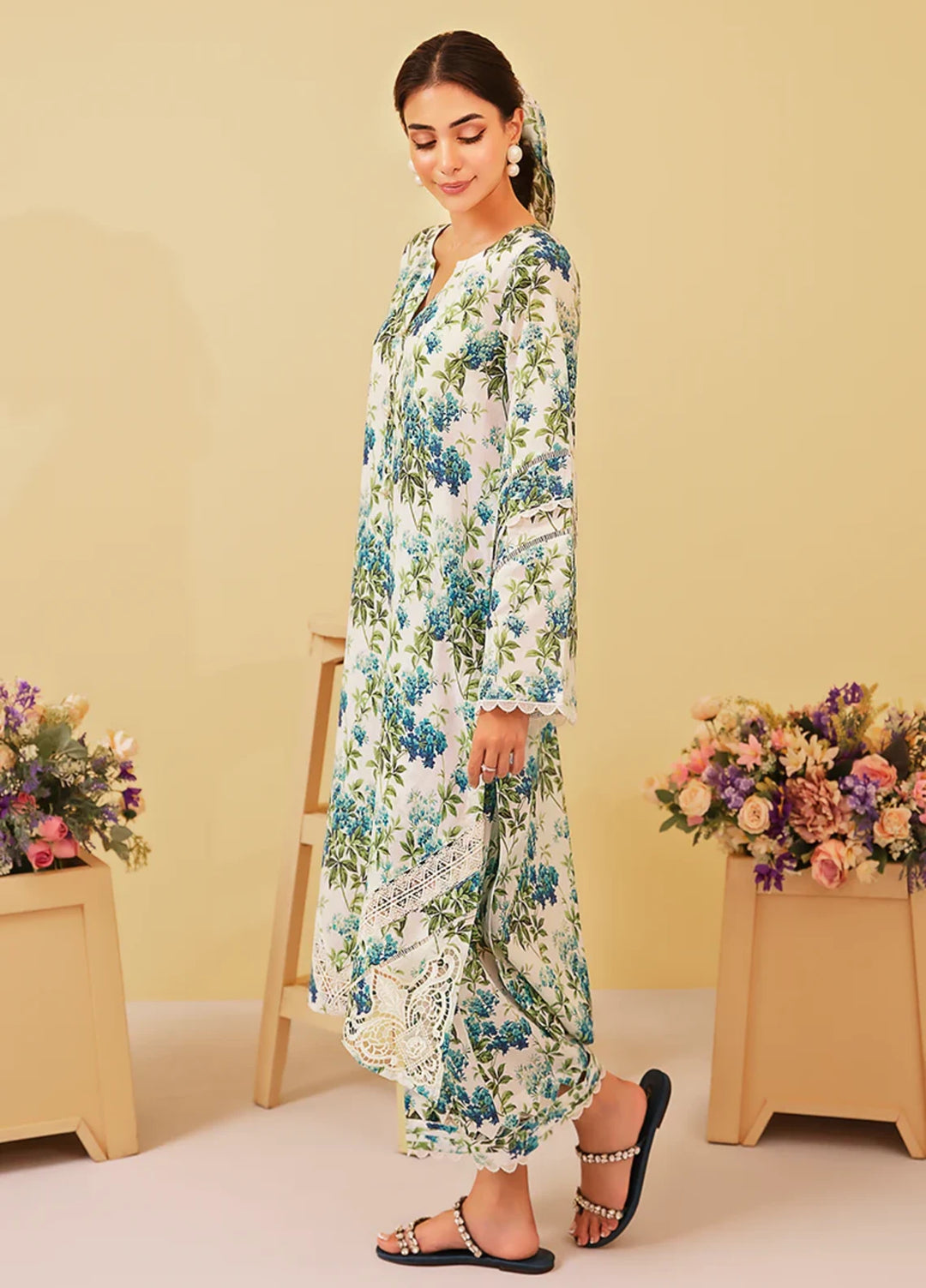 Summer Boulevard Manara by Maria RTW Printed Lawn 2 Piece Suit Ella Casual Collection