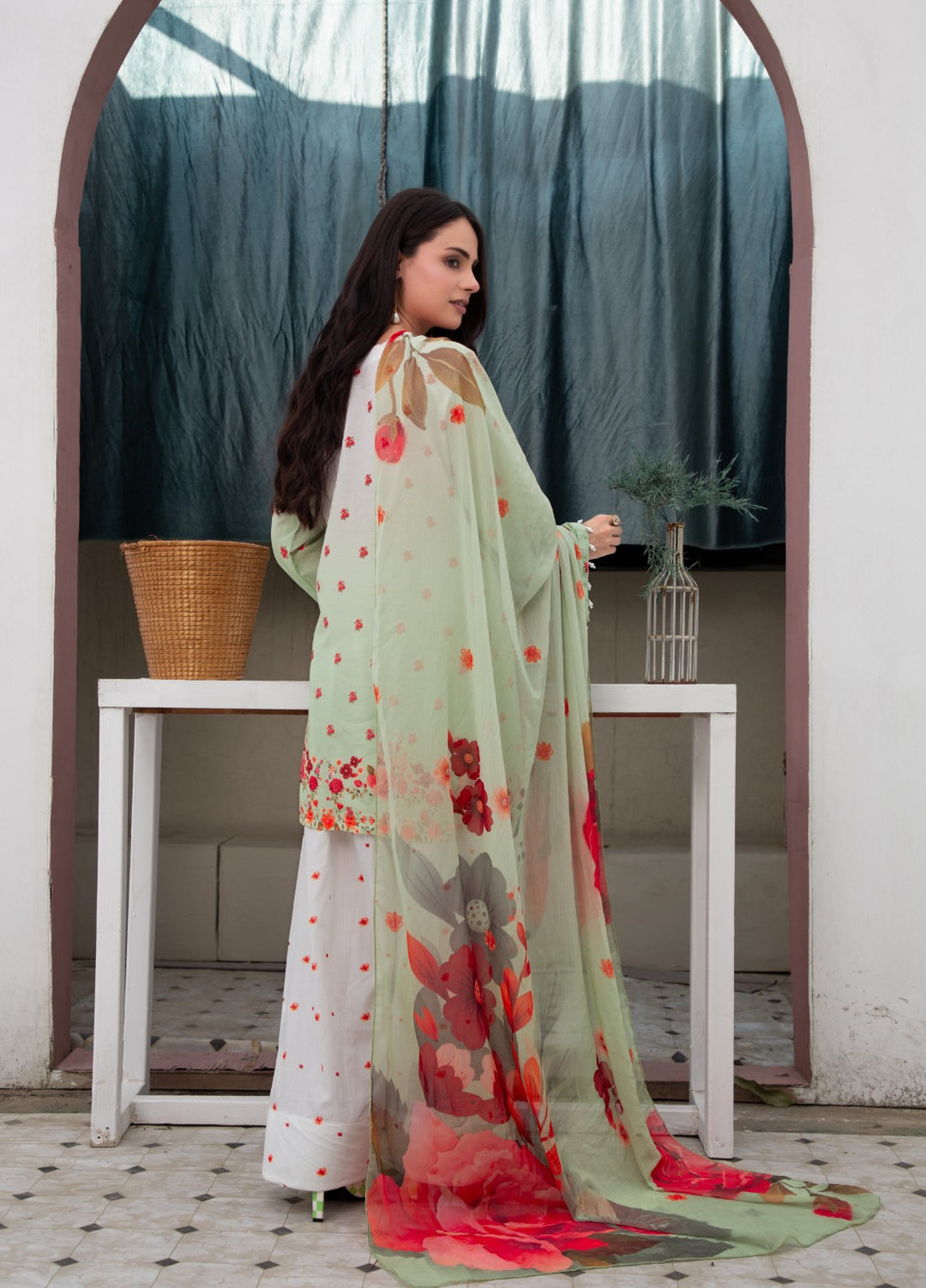 Syra's Atelier Women RTW Printed Lawn 3 Piece Suit Sabz Gul Farshi Festive Collection