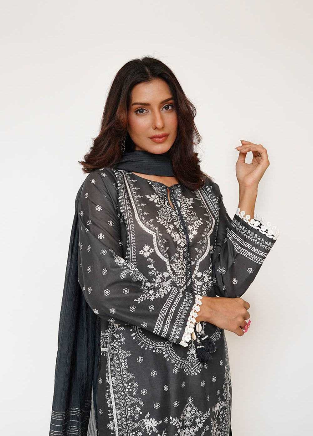Mid Summer by Senorita Women RTW Printed Lawn Cotton 3 Piece Suit LAD-03489 Casual Collection