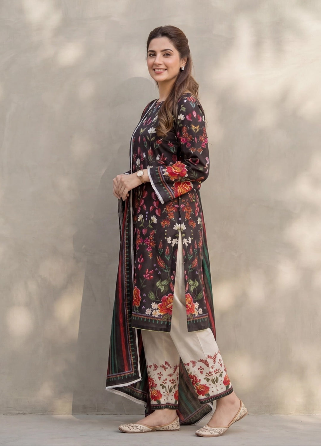 Salitex Women Unstitched Printed Lawn 3 Piece Suit SUNS8ASI527 Casual Collection