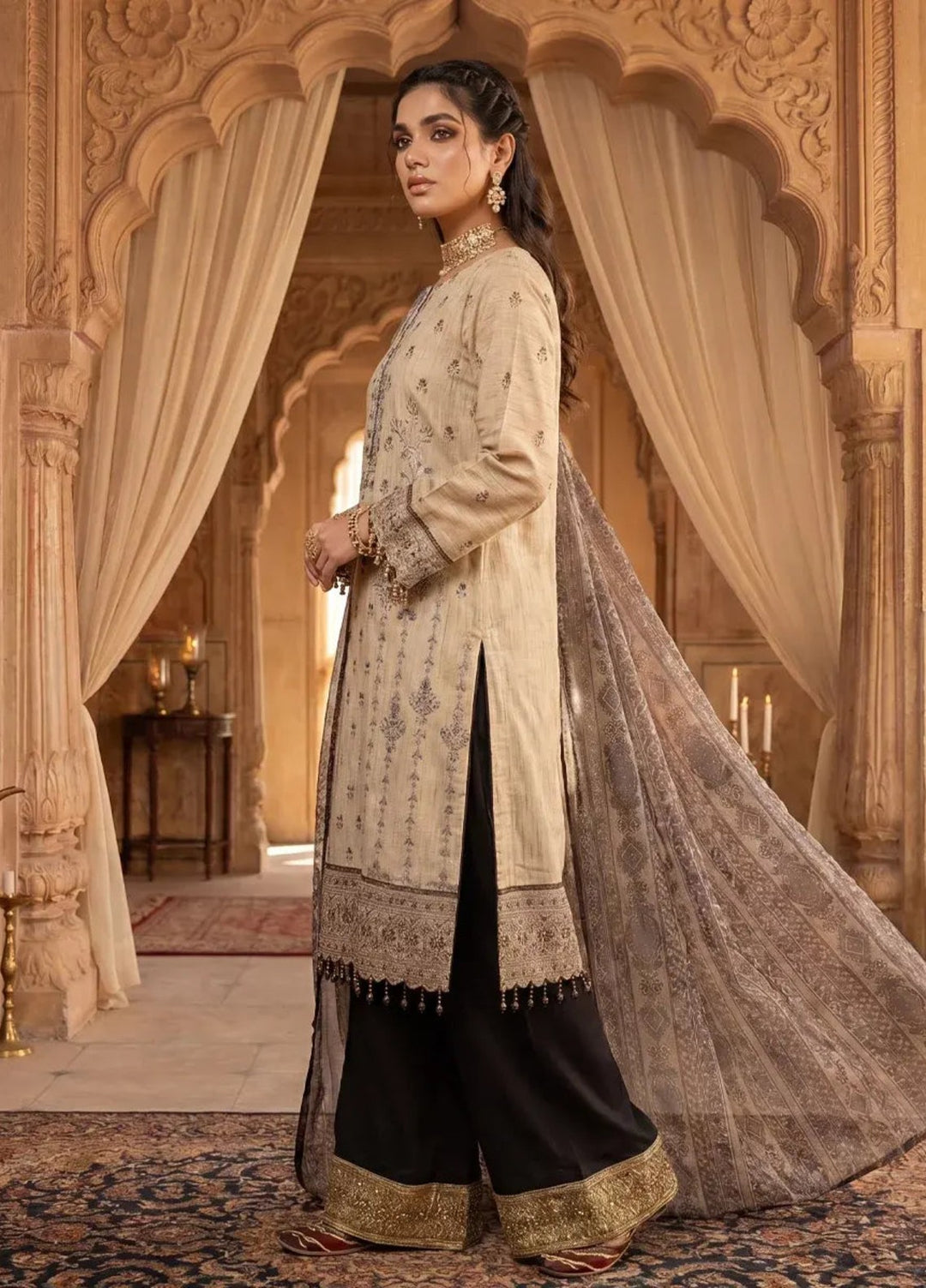 Salitex Women Unstitched Embroidered Paper Cotton 3 Piece Suit SUNS8NO519 Festive Collection