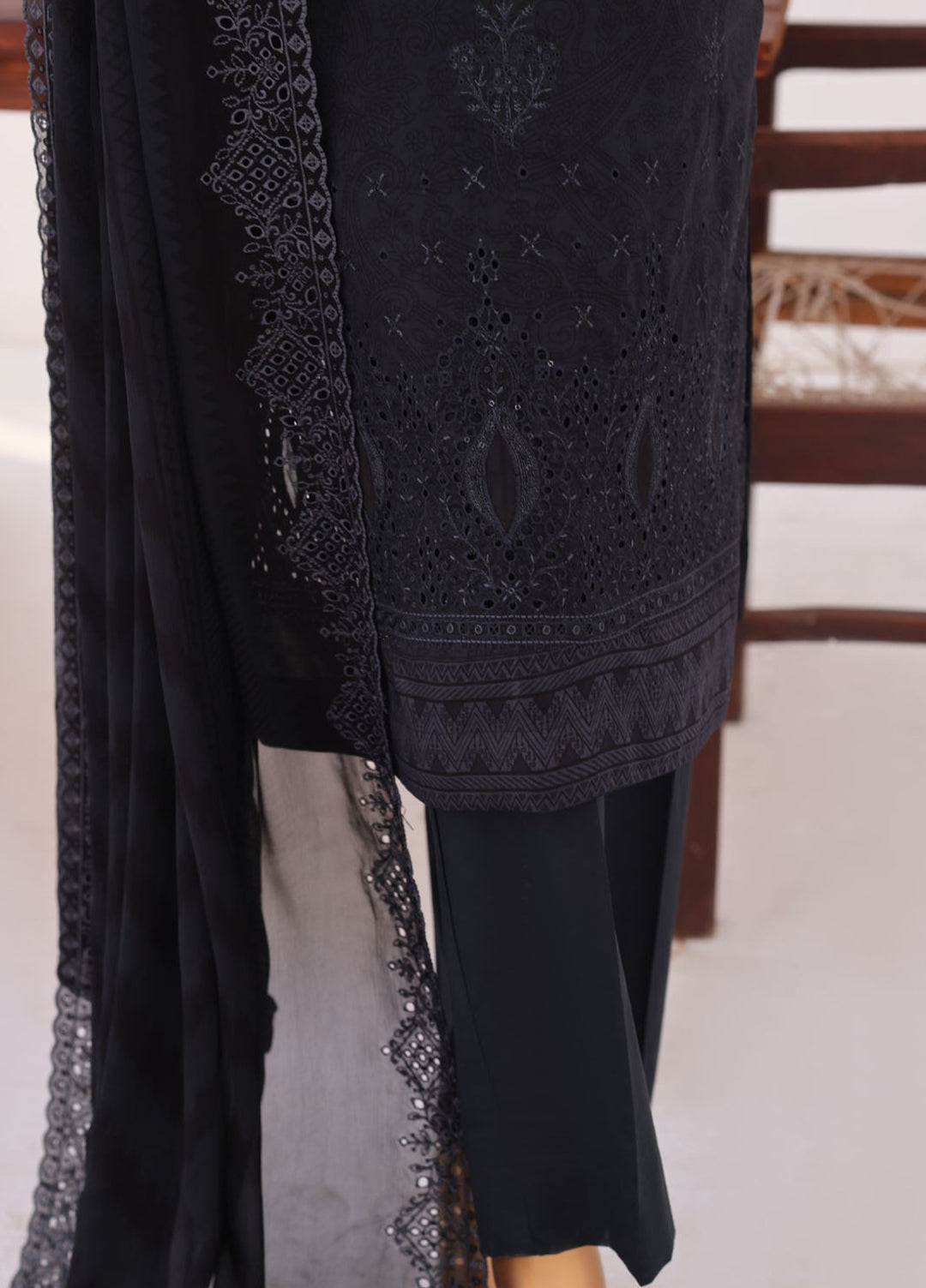 Premium Venice by HZ Textiles Unstitched Embroidered Cotton Lawn 3 Piece Suit PVE-3116 Casual Collection
