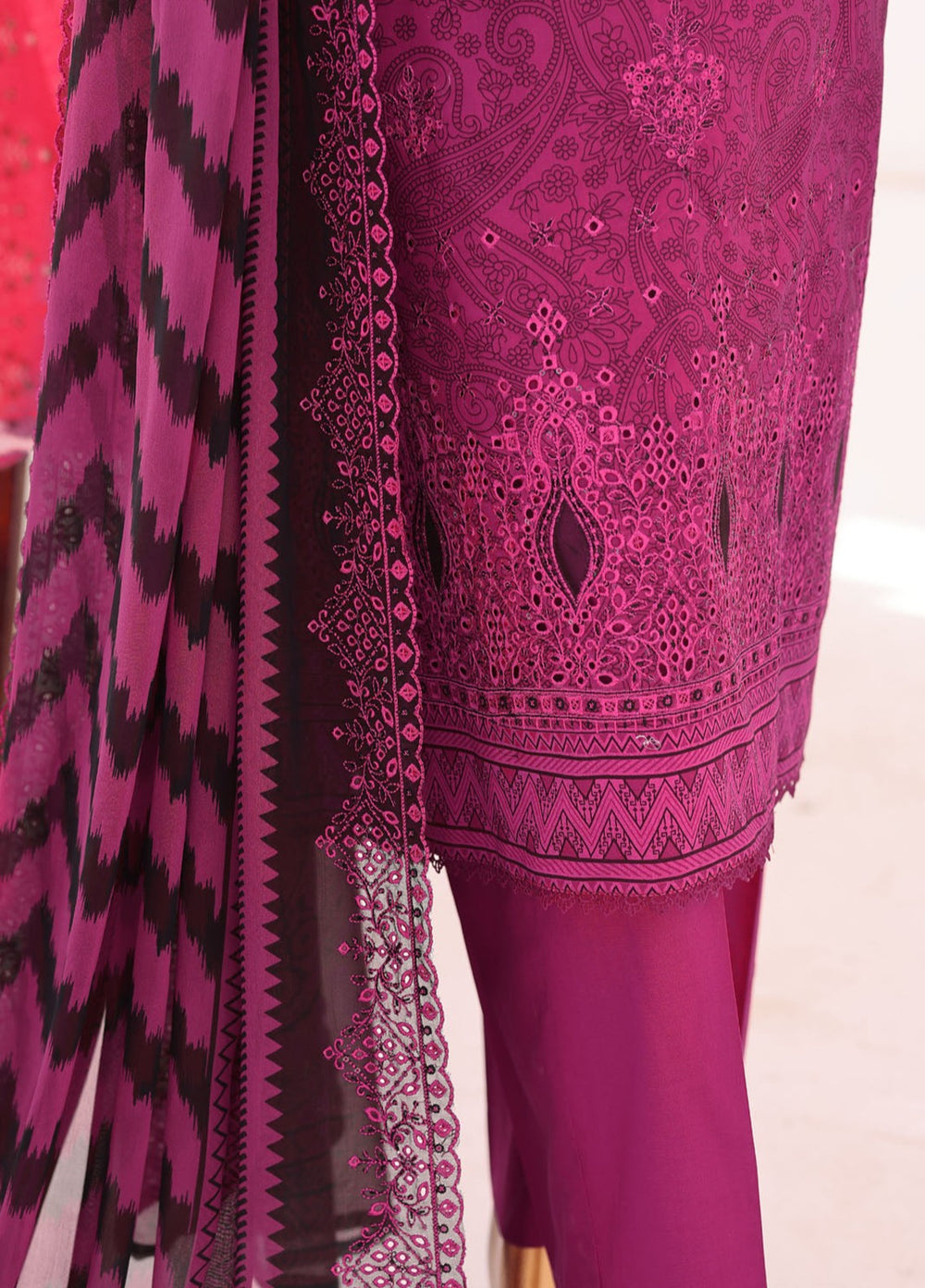 Premium Venice by HZ Textiles Unstitched Embroidered Cotton Lawn 3 Piece Suit PVE-3118 Casual Collection