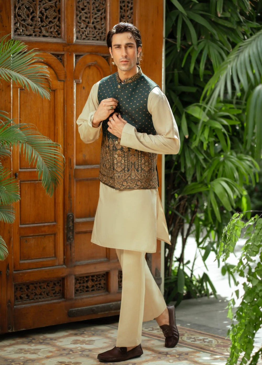 Stylish Garments Mens Waistcoat RTW Embroidered Mesuri Waistcoat Suit W-2953 Festive Collection