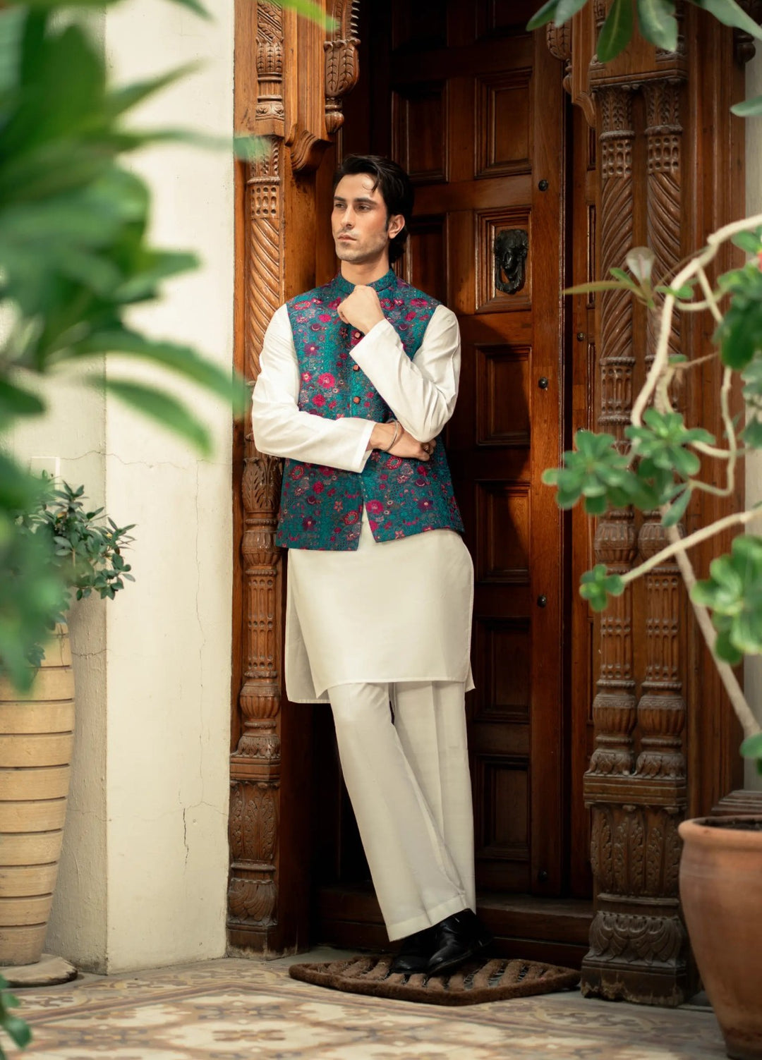 Stylish Garments Mens Waistcoat RTW Embroidered Mesuri Waistcoat Suit W-2906 Festive Collection