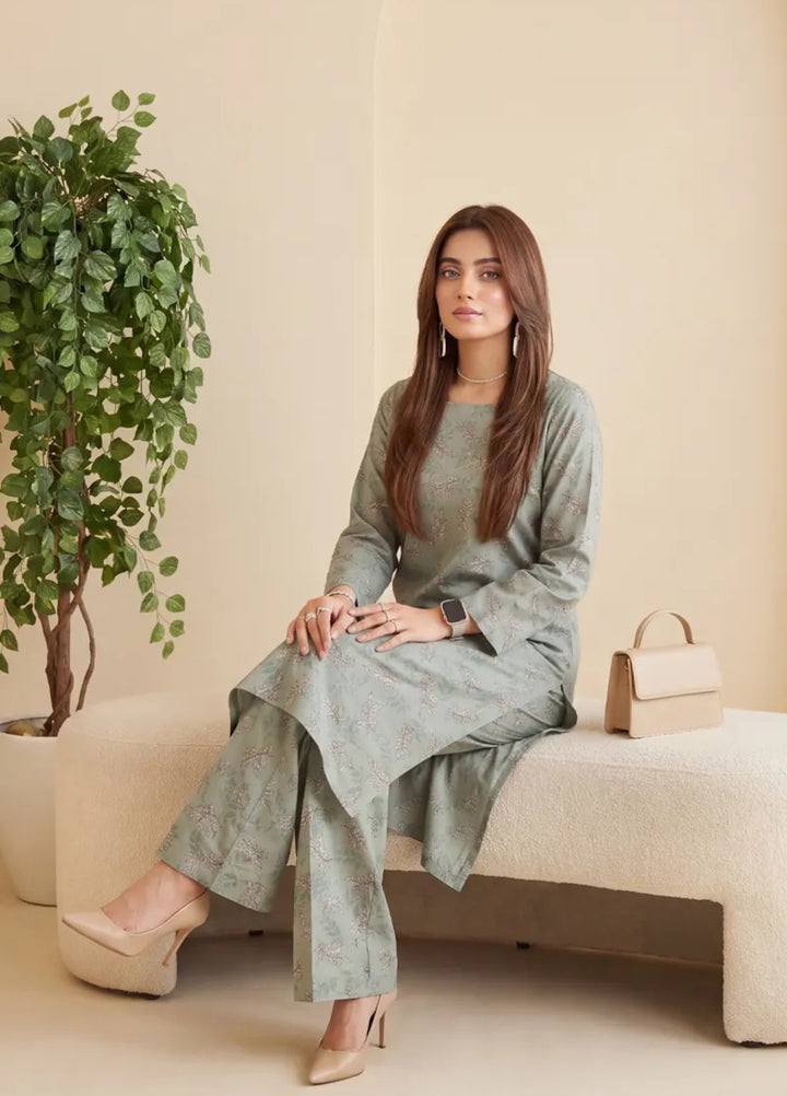 Salitex Unstitched Printed Lawn 2 Piece Suit SUNS82AG2022 Summer Collection