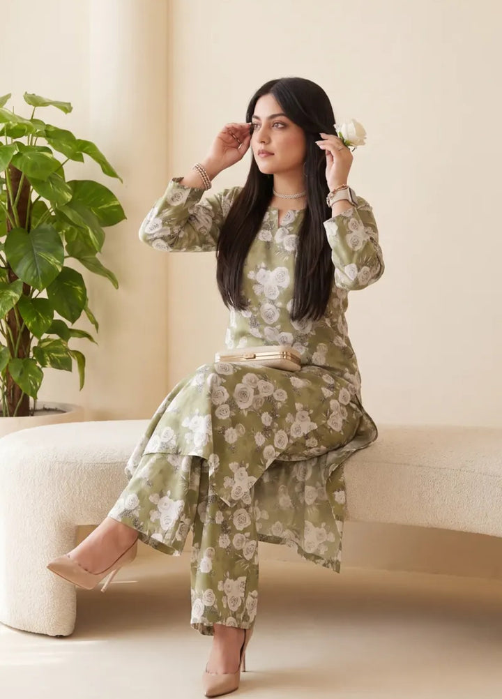 Salitex Unstitched Printed Lawn 2 Piece Suit SUNS82AG2031 Summer Collection