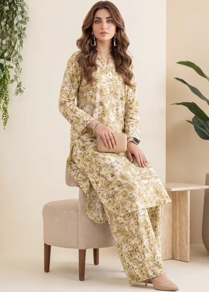 Salitex Unstitched Printed Lawn 2 Piece Suit SUNS82AG2013 Summer Collection