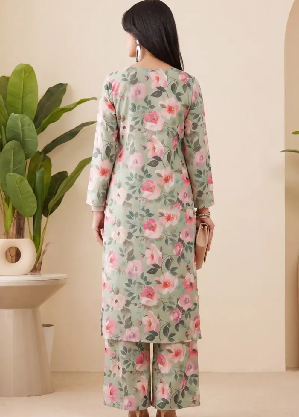 Salitex Unstitched Printed Lawn 2 Piece Suit SUNS82AG2010 Summer Collection
