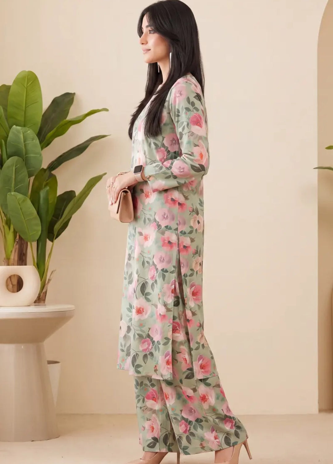 Salitex Unstitched Printed Lawn 2 Piece Suit SUNS82AG2010 Summer Collection