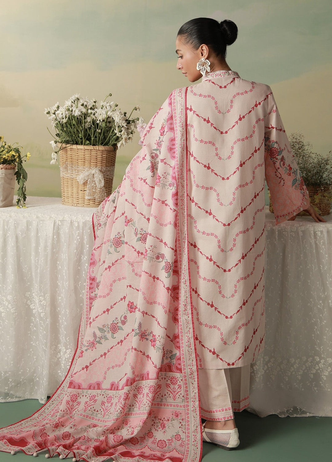 Sahar Women Unstitched Printed Cambric 3 Piece Suit Rosavine Casual Collection