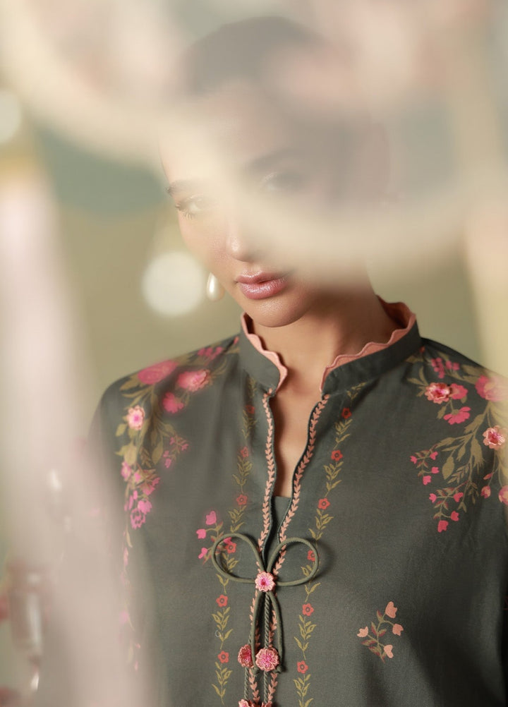 Sahar Women Unstitched Printed Cambric 3 Piece Suit Veloura Casual Collection
