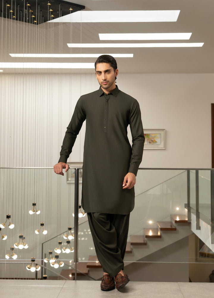 Stylish Garments Mens RTW Solids Wash N Wear Kurta Shalwar Suit Green Plain Casual Collection