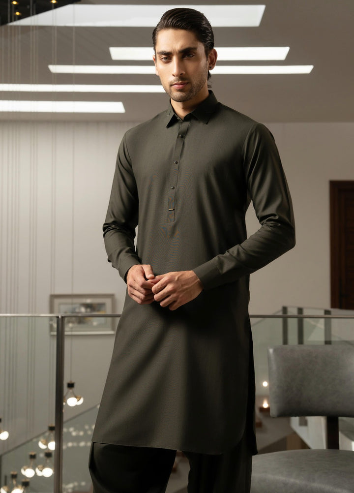 Stylish Garments Mens RTW Solids Wash N Wear Kurta Shalwar Suit Green Plain Casual Collection