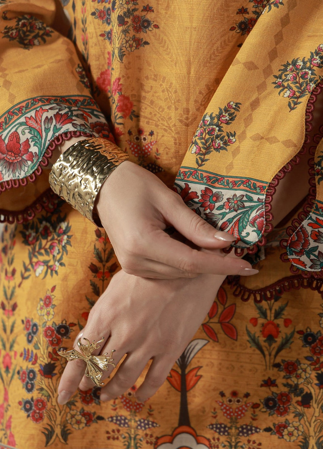 Sahar Unstitched Printed Khaddar 3 Piece Suit Russetta Winter Collection