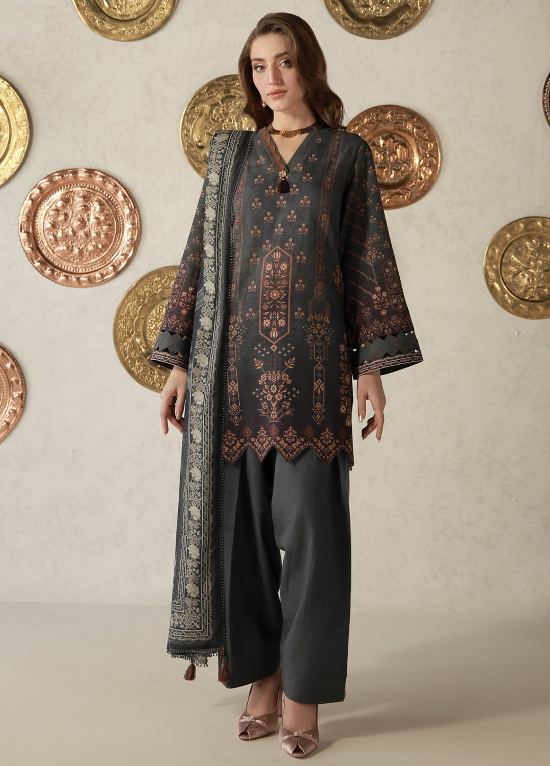 Sahar Unstitched Printed Khaddar 3 Piece Suit Cendreva Winter Collection