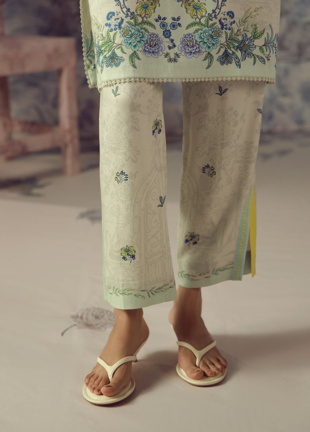 Sahar Unstitched Printed Marina Twill 2 Piece Suit Flora Verdit Winter Collection