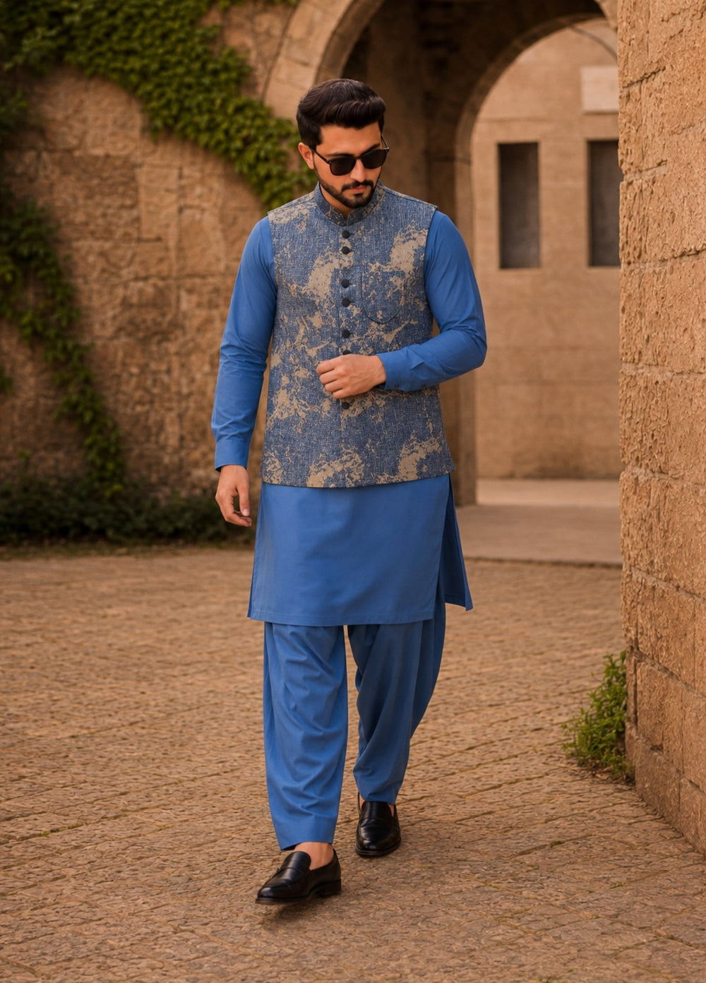 TGM Mens RTW Textured Blended Cotton 3 Piece Suit Sterling Sapphire Festive Collection