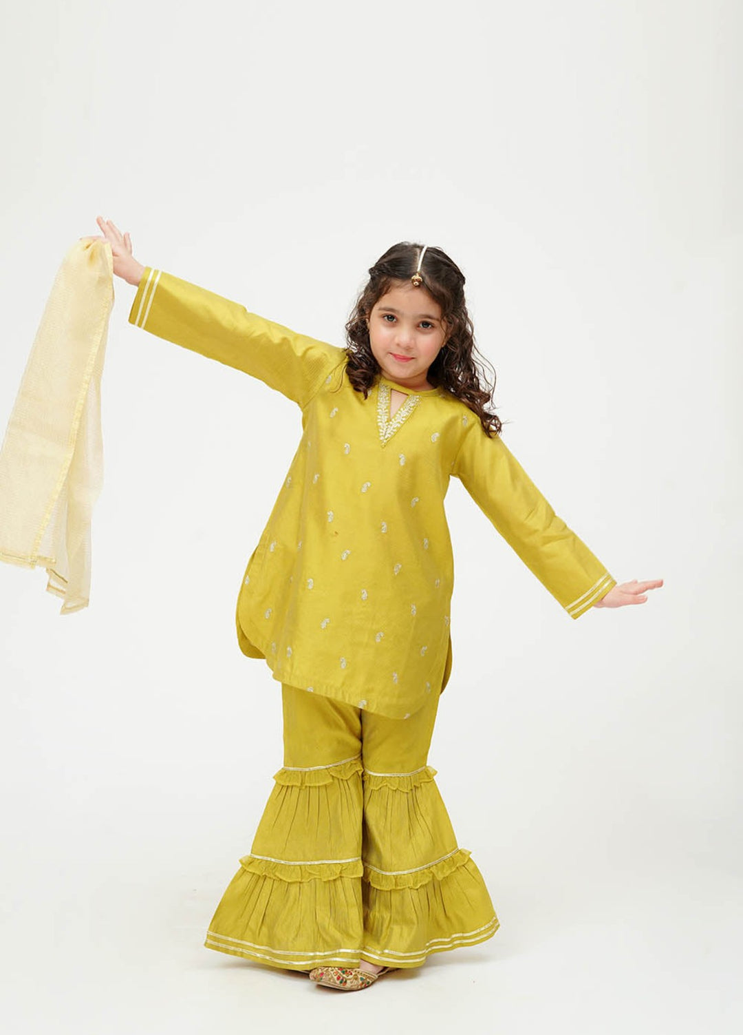Senorita Girls RTW Embroidered Viscose 3 Piece Suit KDD-03665 Winter Collection