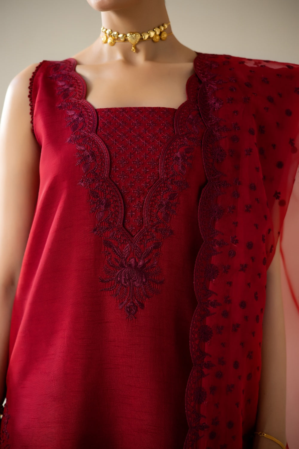 Lune Des Fleurs by Enzo RTW Embroidered Korean Silk 3 Piece Suit INES Festive Collection