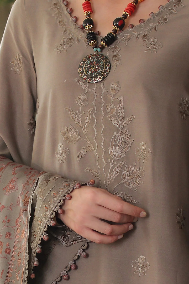 Noor by Saadia Asad Unstitched Embroidered Linen 3 Piece Suit SA26UNL D3 A - Winter Collection