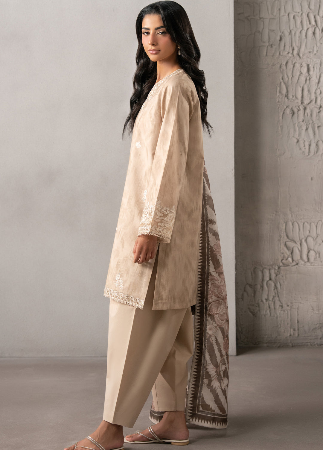 Selure by Seran Women Unstitched Embroidered Lawn 3 Piece Suit SN26ULS Elira D-07 - Casual Collection