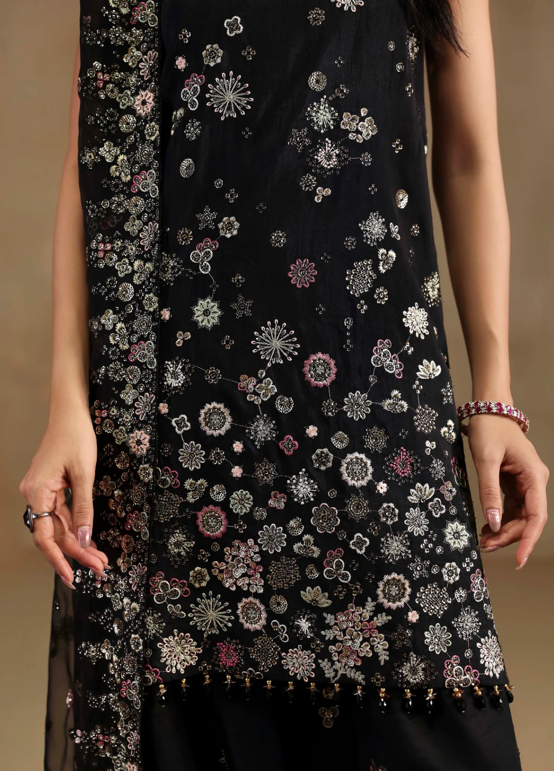 Sable Vogue Unstitched Embroidered Raw Silk 3 Piece Suit SV26UL FC-03-25 Black - Summer Collection