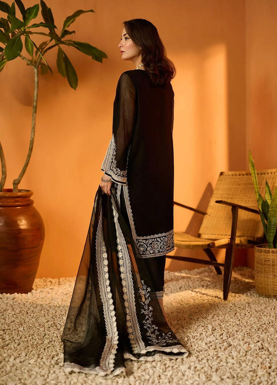 Dhanak Pret   3 Piece Suit DA-3004 BLACK