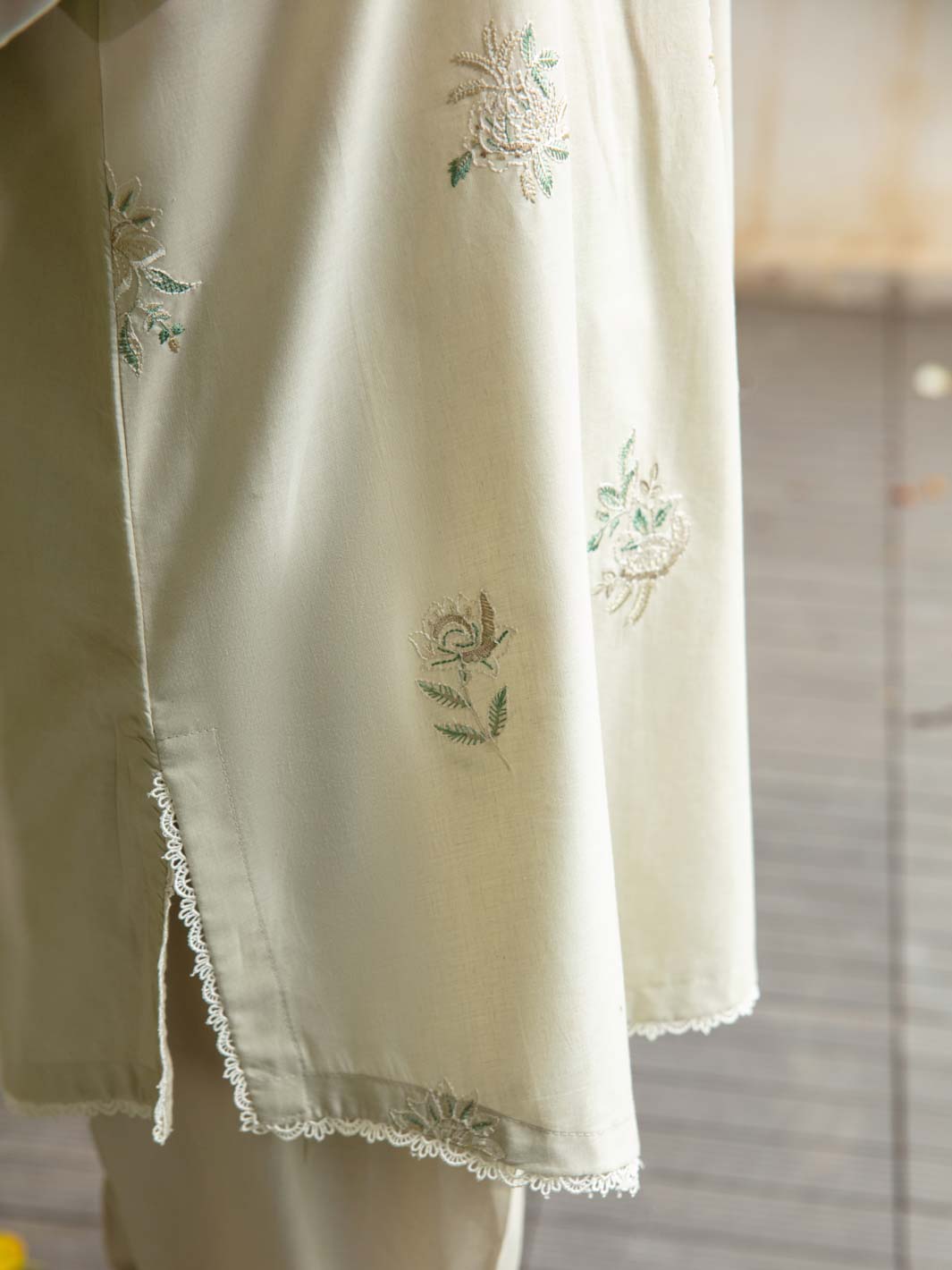 Rang e Bahar by Tng Women Pret Embroidered 2 Piece Pearl - Winter Collection