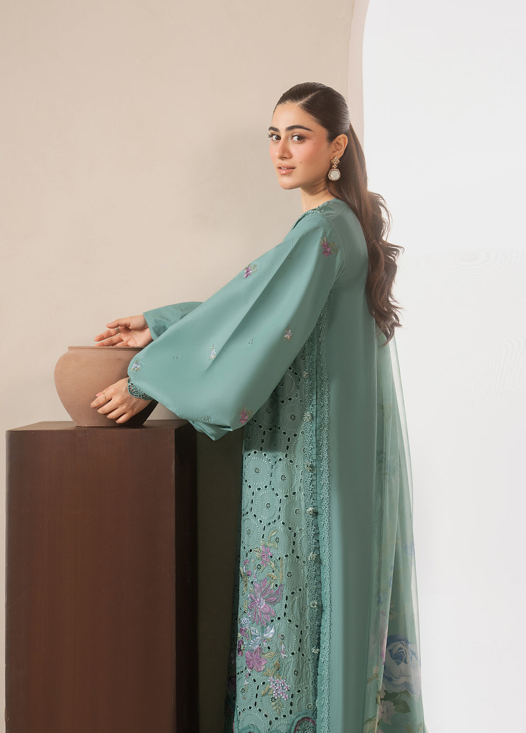 E-Craft by Elaf Unstitched Embroidered Lawn 3 Piece Suit EHC-1B Willow - Casual Collection