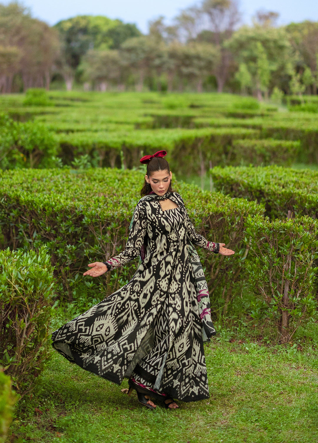 Bridgerton by Elaf Unstitched Printed Lawn 3 Piece Suit EL26ULB EPB-1B - Summer Collection