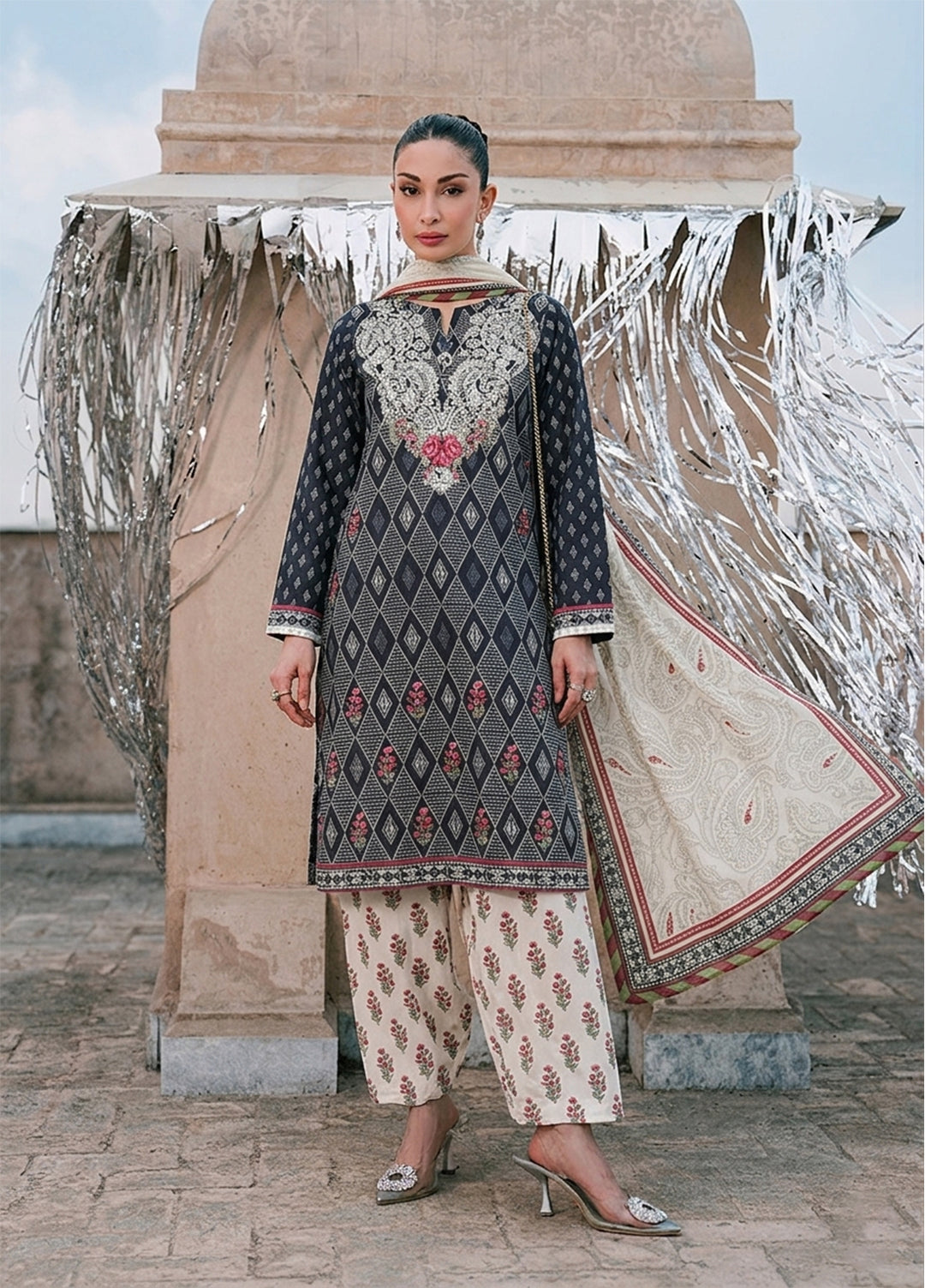 Daily Wear by HZ Textiles RTW Embroidered Lawn 3 Piece Suit HZ26PDW CPE-3P-044 - Casual Collection