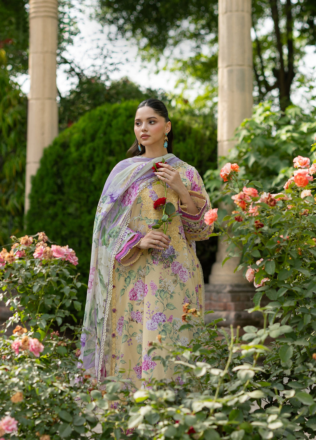 Signature by Elaf Unstitched Embroidered Lawn 3 Piece Suit EL26USLE Stella ESG-7A - Eid Collection