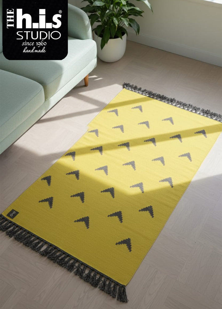 The h.i.s studio Area Rugs Birds R-25006-Yellow/Charcoal