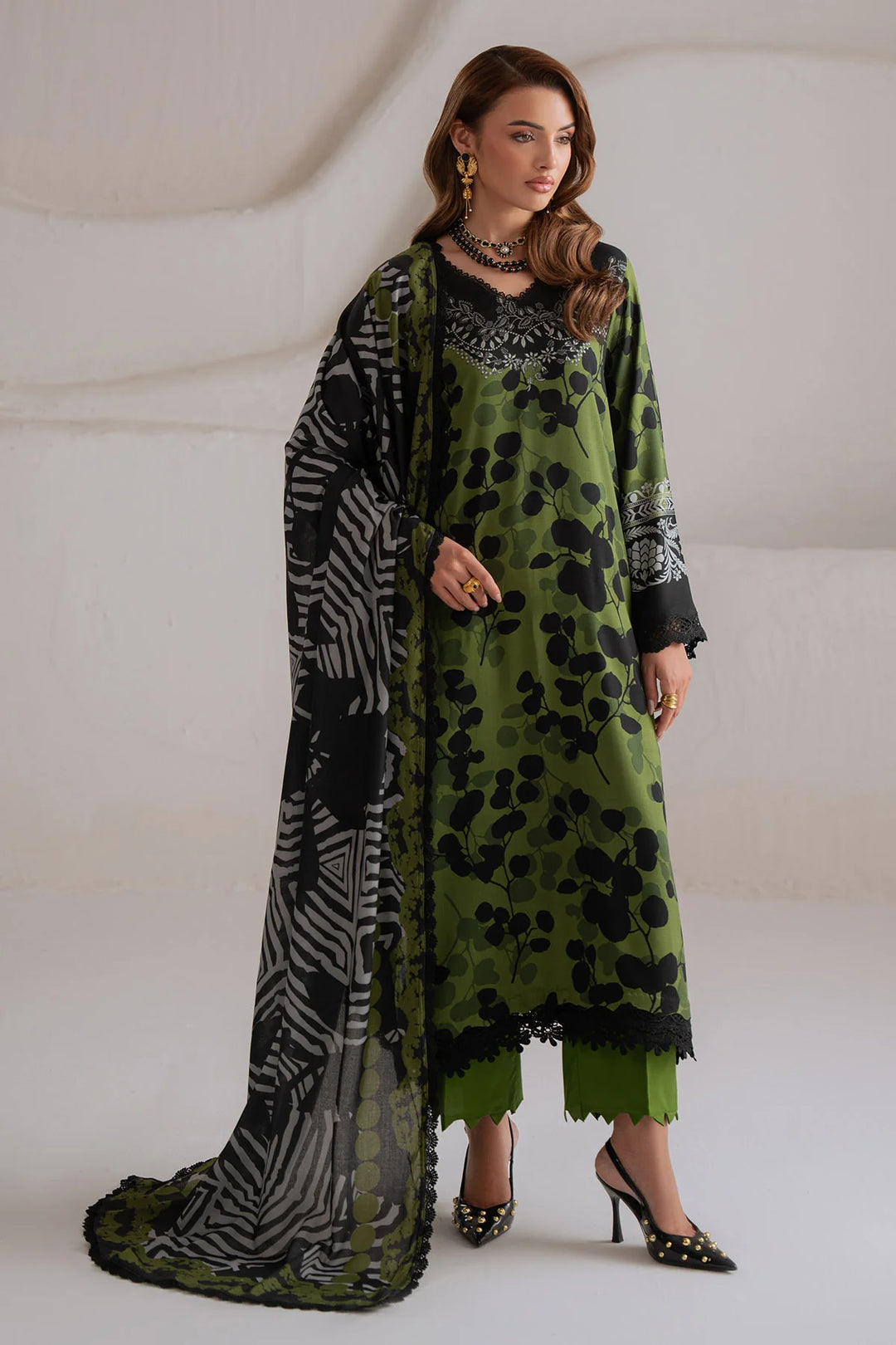Signature Prints by Nureh Unstitched Printed Viscose 3 Piece Suit NU26UVP SP-219 - Winter Collection
