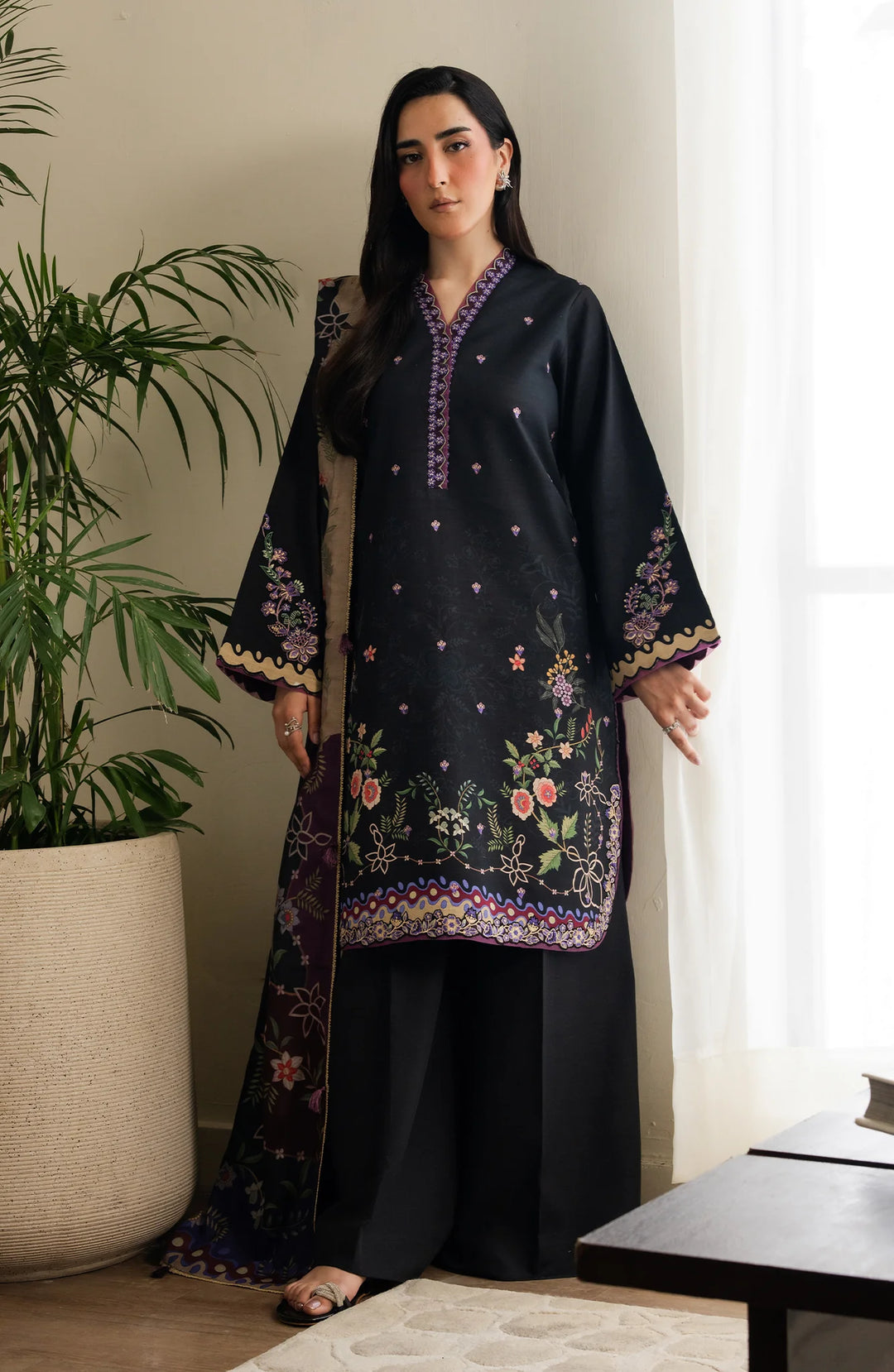 Bellini by Seran Unstitched Embroidered Khaddar 3 Piece Suit SN26UBW Nivelle D-04 - Winter Collection