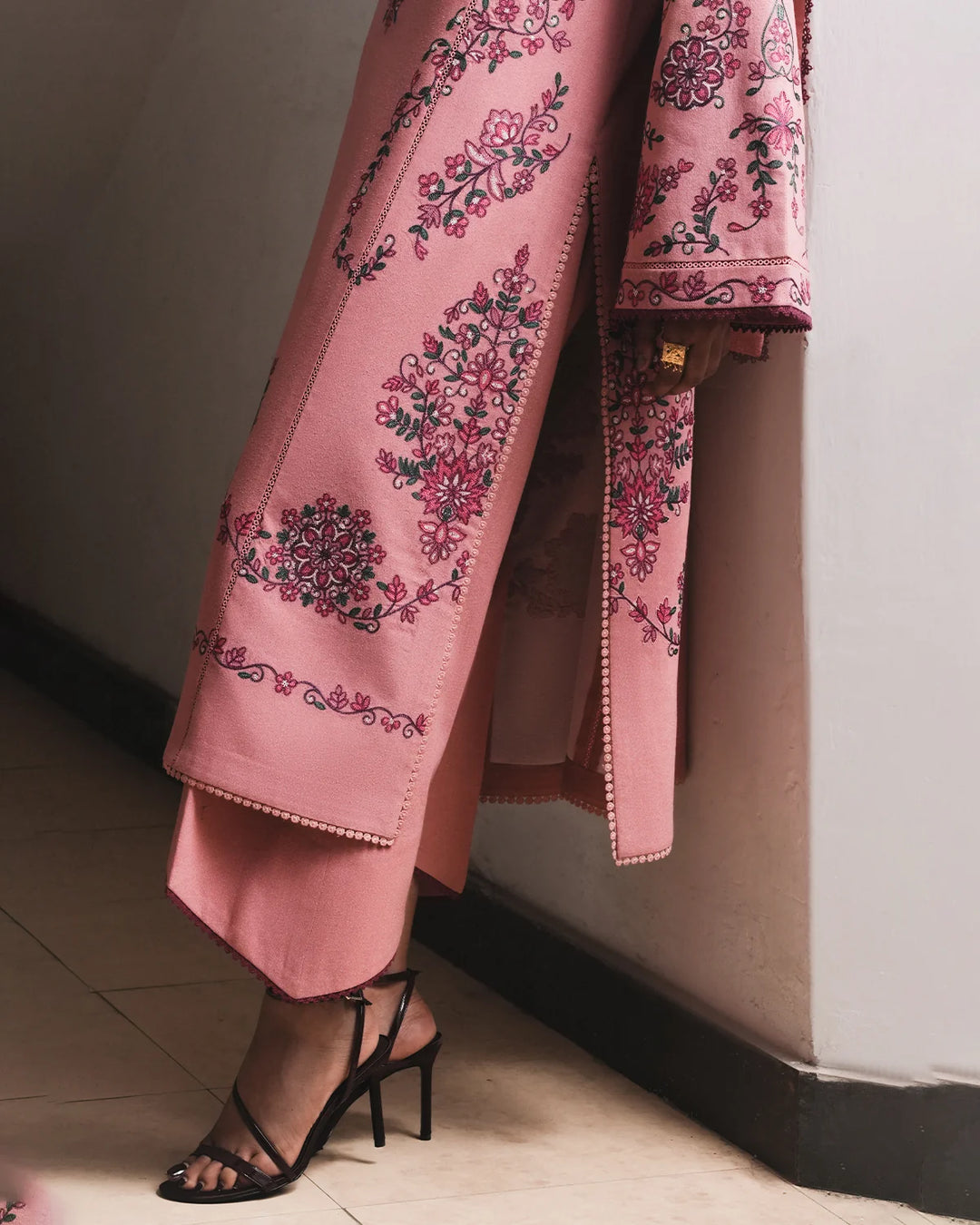 Jugnu by Hussain Rehar Unstitched Embroidered Karandi 3 Piece Suit HR26UJK Dalia - Winter Collection