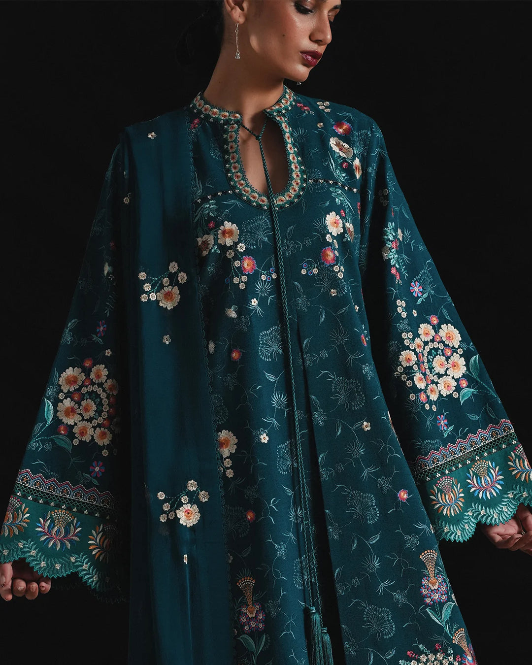 Jugnu by Hussain Rehar Unstitched Embroidered Karandi 3 Piece Suit HR26UJK Baagh - Winter Collection