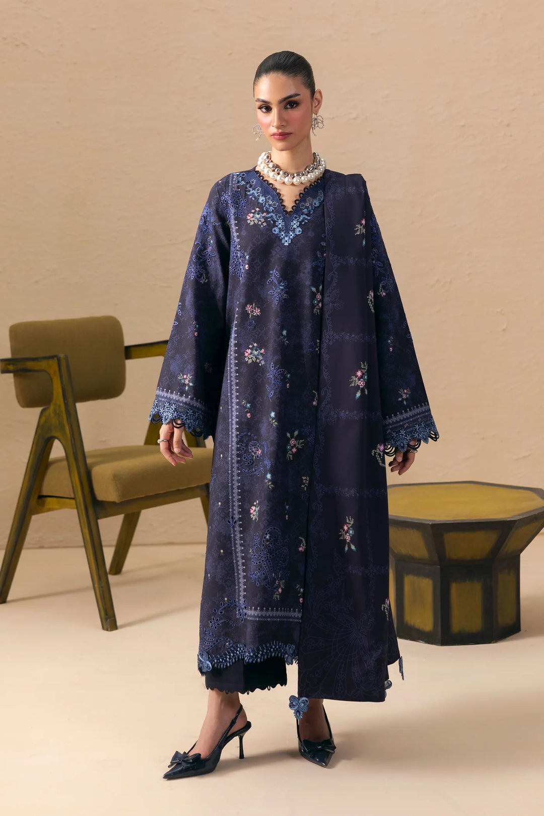 Q prints by Qalamkar Unstitched Embroidered Slub Linen 3 Piece Suit QLK26ULQ Noreen QPW-08A - Winter Collection