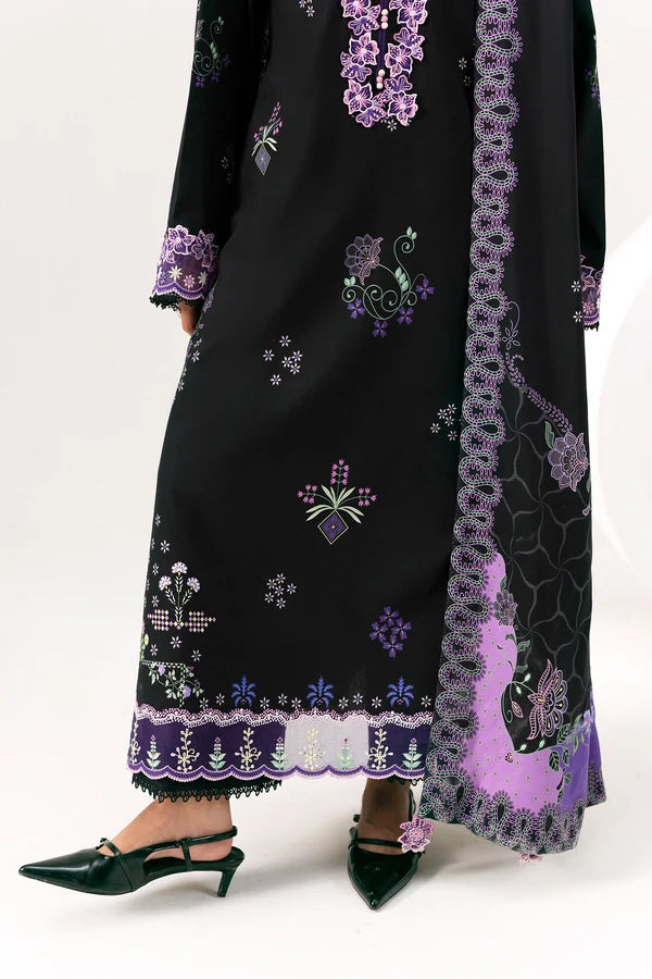 Q prints by Qalamkar Unstitched Embroidered Slub Linen 3 Piece Suit QLK26ULQ Sajal QPW-09B - Winter Collection