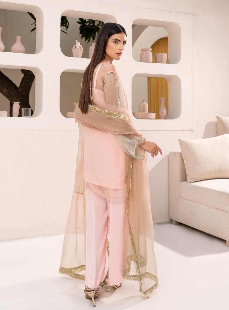 Irtiqa by Anayra Amal RTW Solids Organza 3 Piece Suit Suffuse Festive Collection