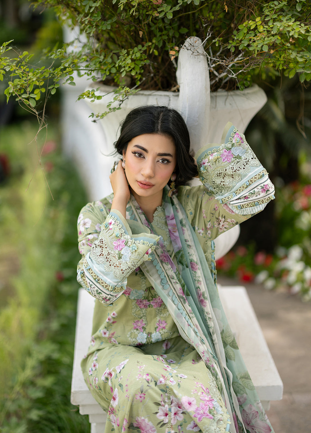 Signature by Elaf Unstitched Embroidered Lawn 3 Piece Suit EL26USLE Jade ESG-6A - Eid Collection