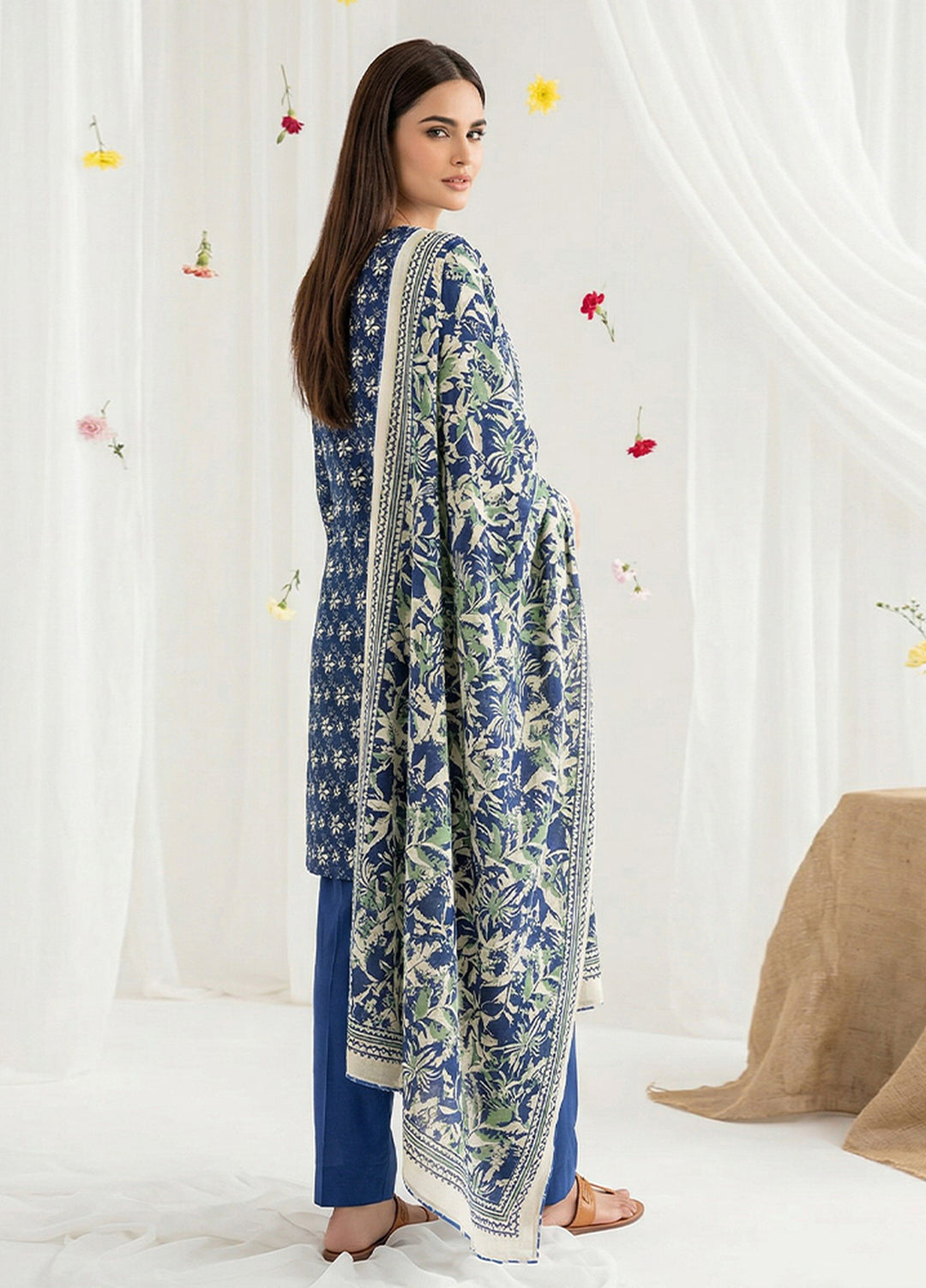Salina by Regalia Textiles Unstitched Digital Printed Lawn 3 Piece Suit RG26ULSP D8 - Casual Collection