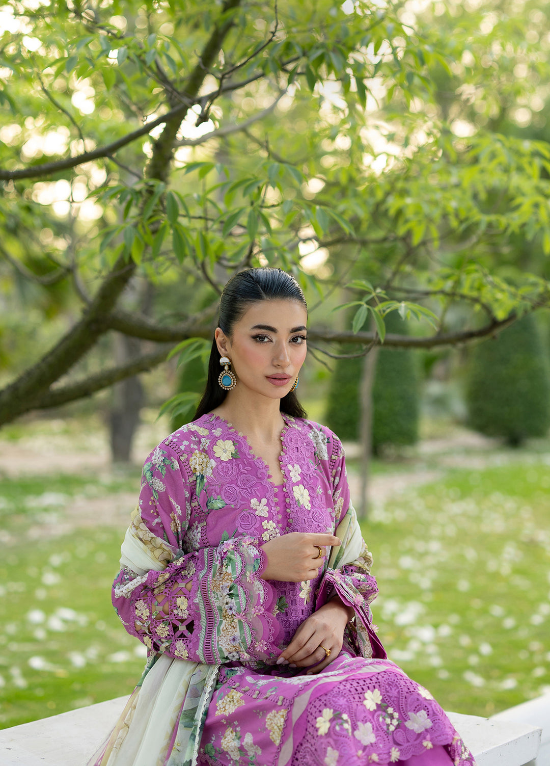 Signature by Elaf Unstitched Embroidered Lawn 3 Piece Suit EL26USLE Kiara ESG-7B - Eid Collection