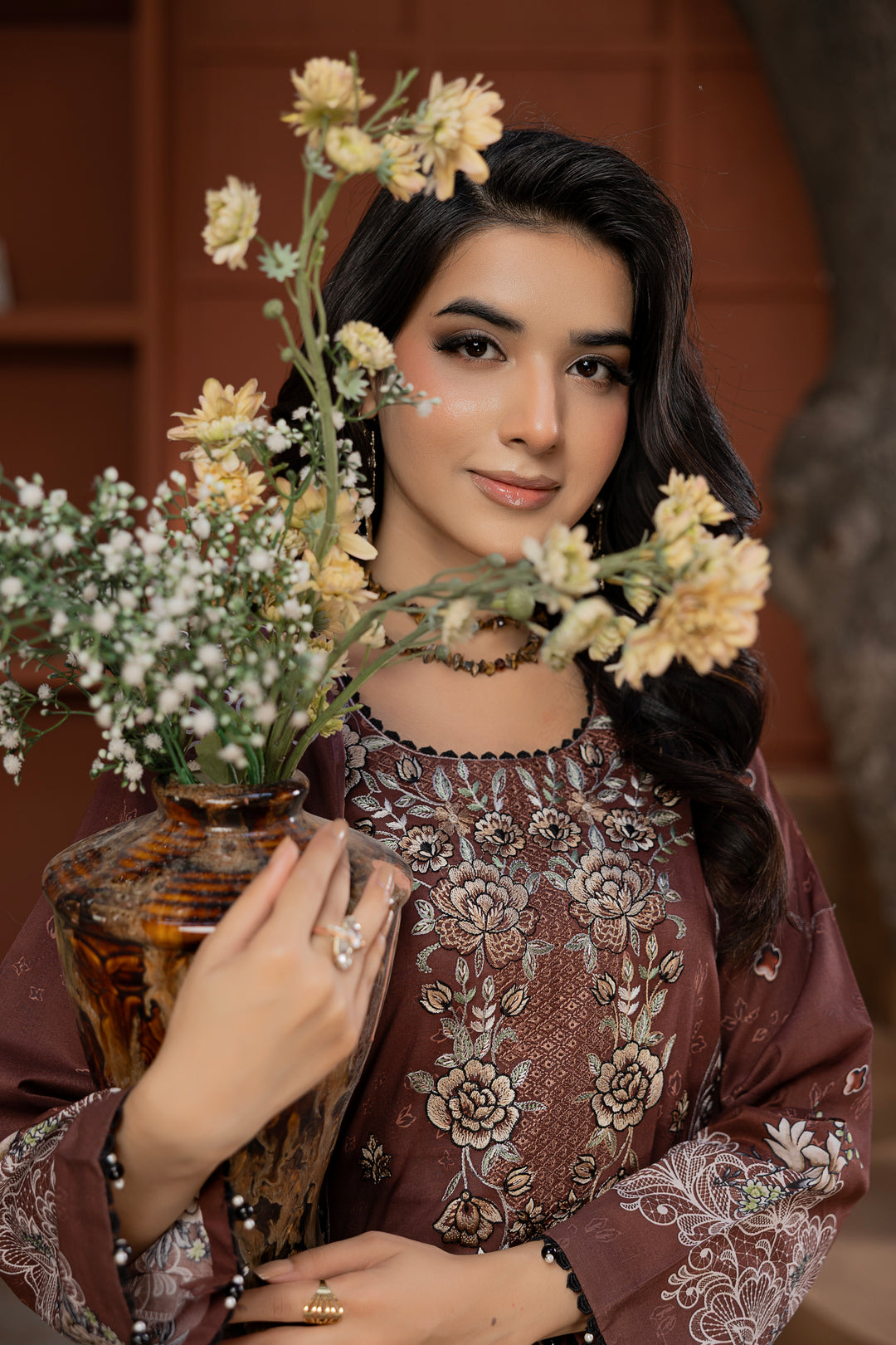 Noore Luxe by Waresha RTW Embroidered Lawn 3 Piece Suit Mah-e-Noor Festive Collection
