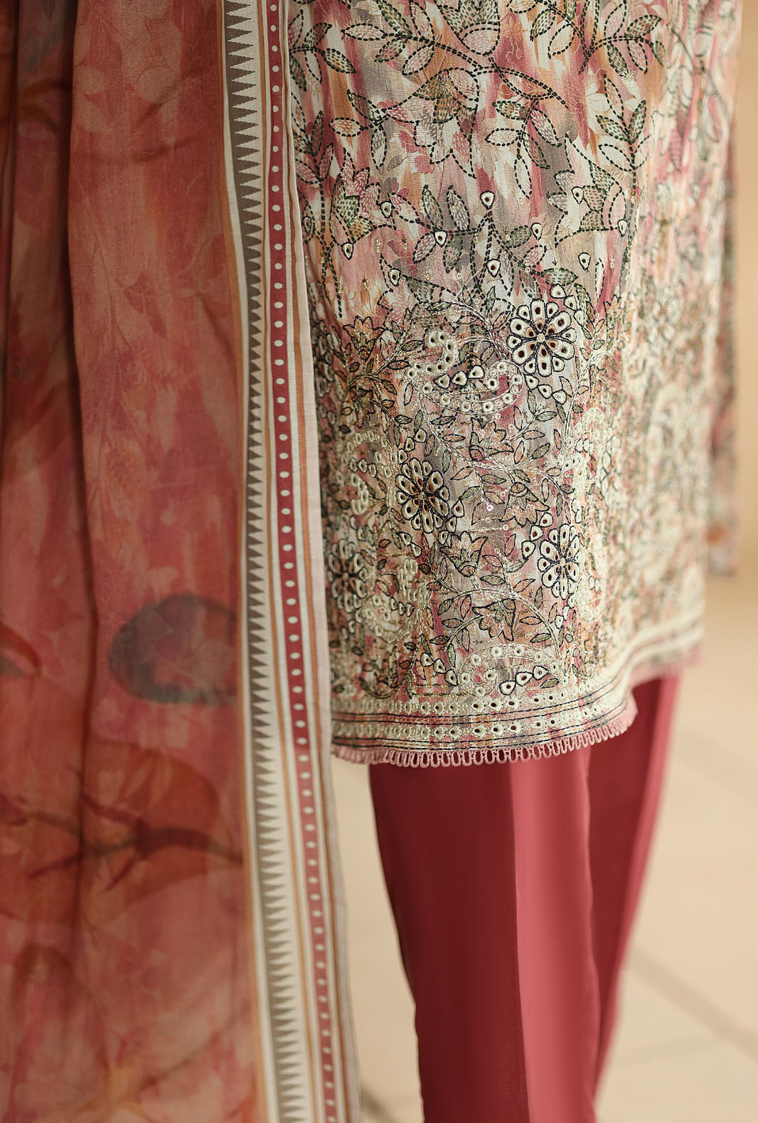 Asasa by HZ Textiles Unstitched Embroidered Lawn 3 Piece Suit AEC - 1290 Casual Collection