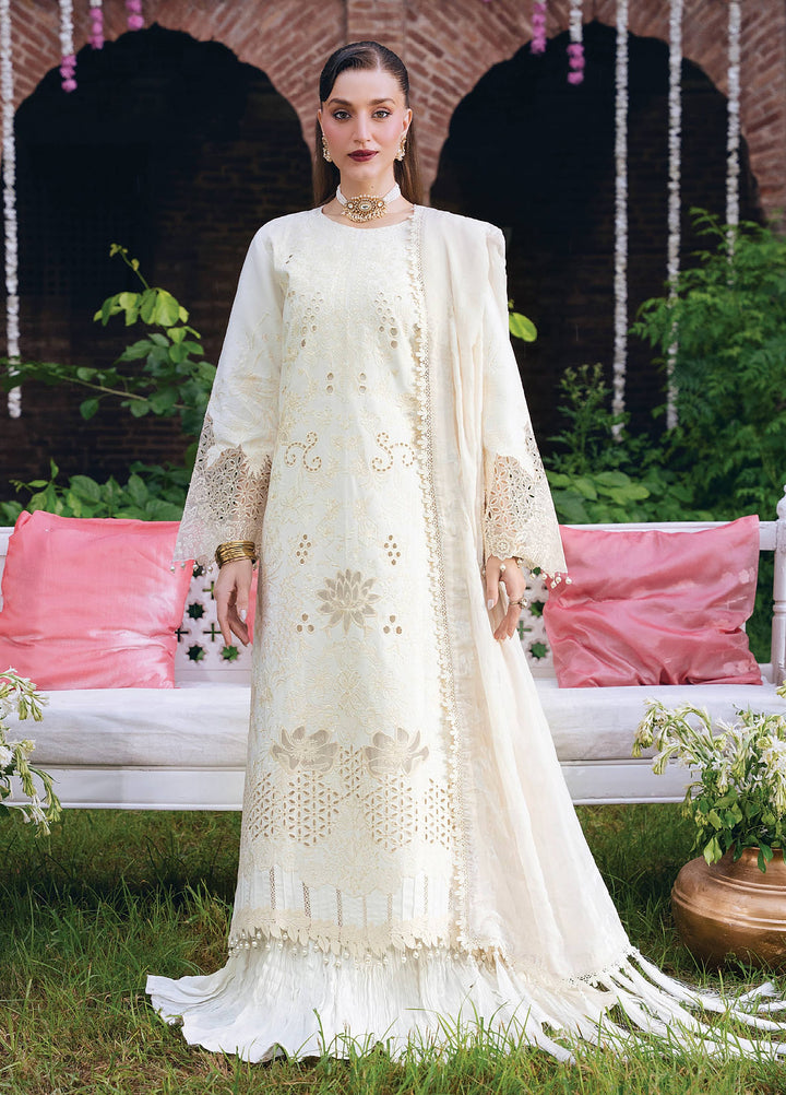 Amelia by Mahnur Unstitched Embroidered Corduroy 3 Piece Suit MN26ULW AM-13 - Winter Collection