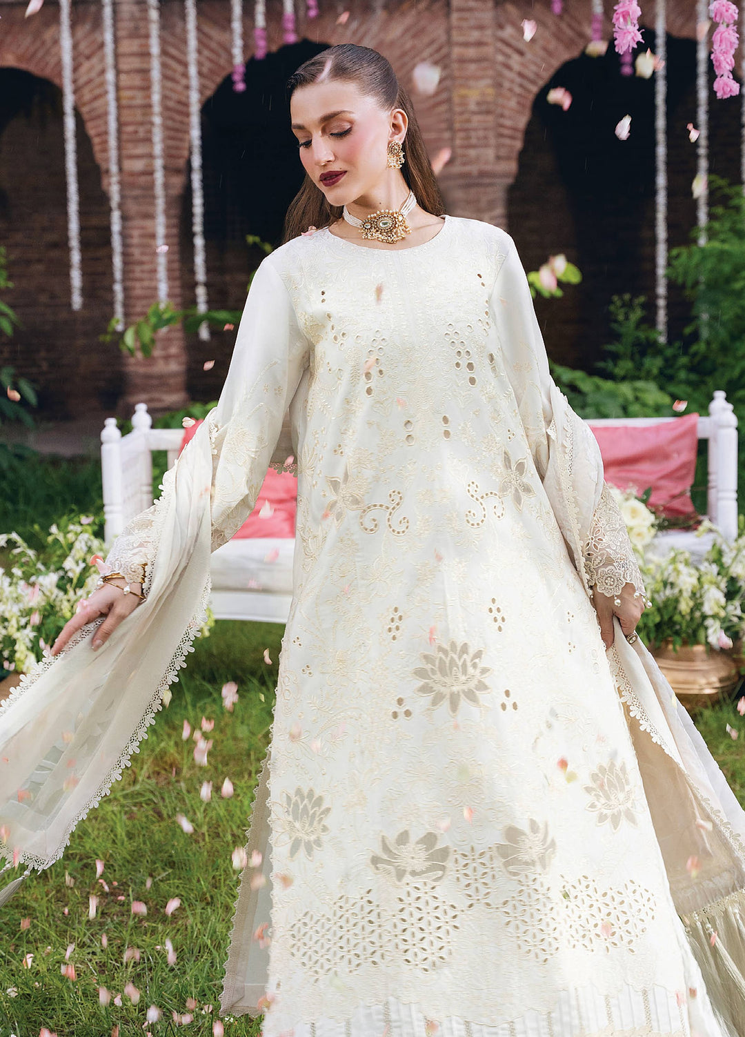 Amelia by Mahnur Unstitched Embroidered Corduroy 3 Piece Suit MN26ULW AM-13 - Winter Collection