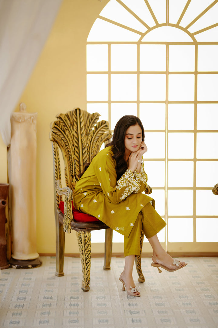 Rang e Bahar by Tng Women Pret Embroidered 2 Piece Eshaa - Winter Collection